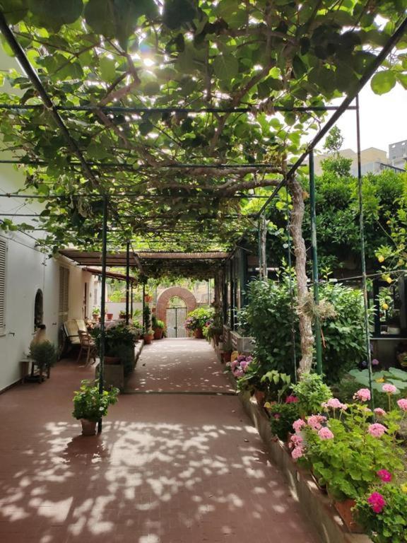 Villa Dei Fiori B&B Capri Exterior foto